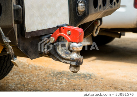 Close up of a useful 4x4 REAR TOW BAR with safety 33091576