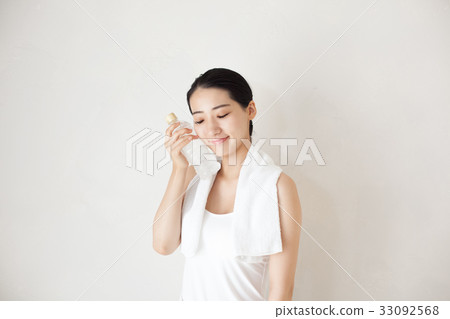 Women sports hydration Women sports hydration 33092568