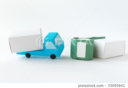 Truck accident rollover accident 33095641