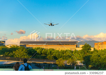台灣，花卉博覽會，白雲，公園，花卉園，飛機，天空，飛行，秋天 33096237