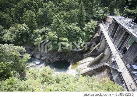 奧多摩町,東京Hakugan水庫大壩 奧多摩町,東京Hakugan水庫大壩 33098226