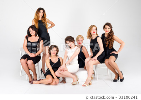 Stylish sexy bridesmaids having fun with bride 33100241