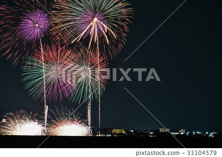 Fireworks display   33104579