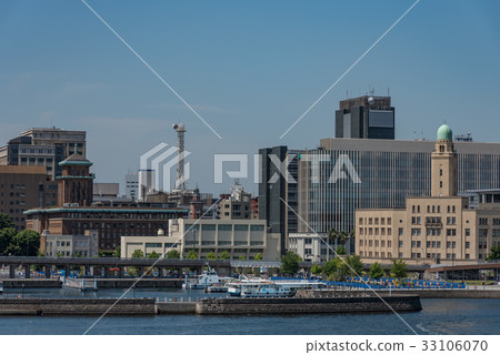 Yokohama Three Tower · Queen's Tower (Yokohama Customs) 33106070