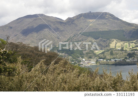 Hakone Komagatake from the Yamabushi Pass 33111193