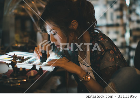 photographer, cameraman, photographers 33113950