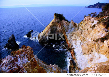 View of Nishiizu-machi Koganezaki Izu Peninsula (Kamo-gun, Shizuoka Prefecture) 33115796