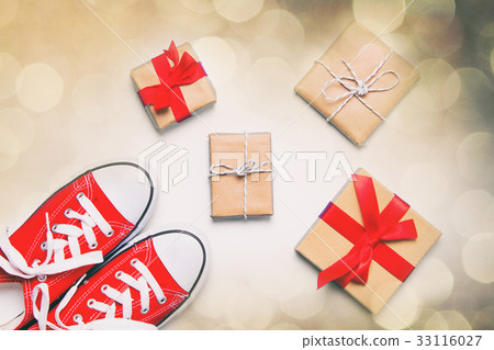 big red gumshoes and beautiful gifts 33116027