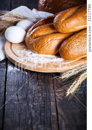 Freshly baked  bread in assortment 33117780