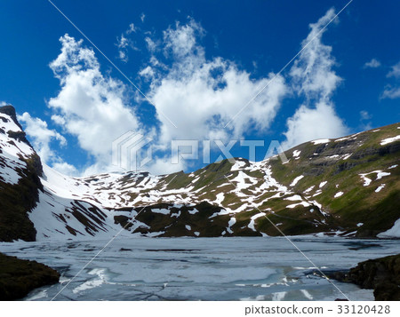 冰冷的巴赫Alpsee 33120428