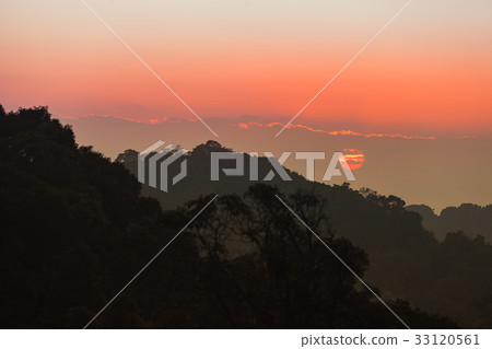 Sunset at Doi Luang Chiang Dao mountain. 33120561
