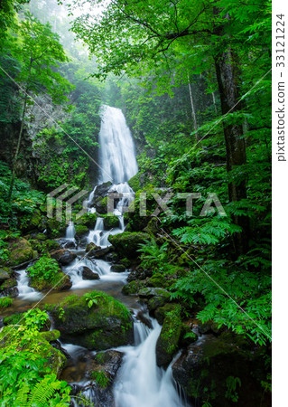 不動的瀑布 33121224