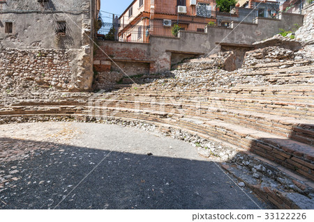 view of ancient roman theater Odeon in Taormina 33122226
