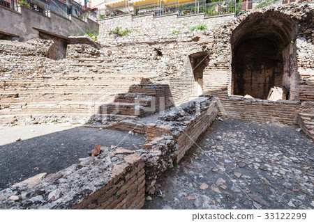ruins of roman amphitheater Odeon in Taormina ruins of roman amphitheater Odeon in Taormina 33122299