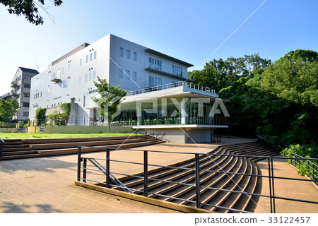 大阪大學豐中校區學生交流館 33122457