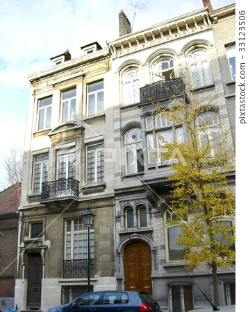 Autumn architecture tour Autumn architecture tour 33123506