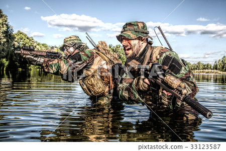 Jungle warfare unit 33123587