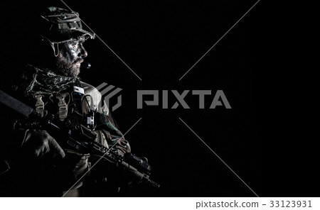 Jungle warfare unit Jungle warfare unit 33123931