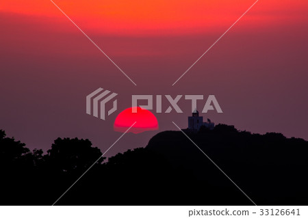 Setting sun Setting sun 33126641