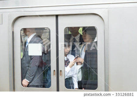 Train attending high school girl shooting cooperation `` Keio Electric Railway Co., Ltd. '' Train attending high school girl shooting cooperation `` Keio Electric Railway Co., Ltd. '' 33126881