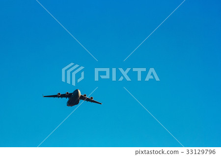 Passenger aircraft in the sky Passenger aircraft in the sky 33129796