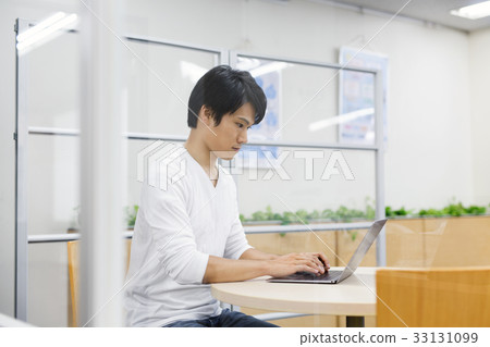 Engineer  Engineer  33131099