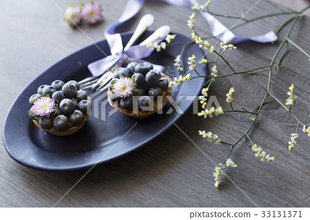 Bullberry tart 33131371