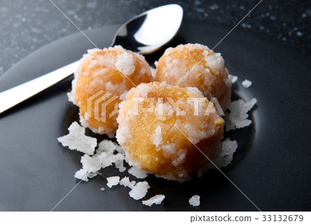 Thai dessert Khai hong it's mean swan egg. 33132679