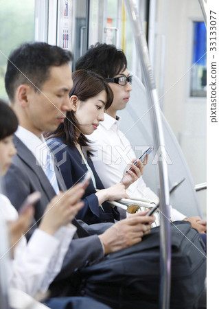 Commuting, school image photography cooperation "Keio Electric Railway Co., Ltd." 33133077