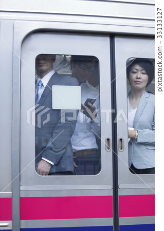 通勤，學校形象攝影合作“京王電鐵株式會社” 33133127