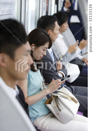 通勤,學校形象攝影合作“京王電鐵株式會社” 通勤,學校形象攝影合作“京王電鐵株式會社” 33133139