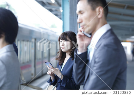 Commuting, school image photography cooperation "Keio Electric Railway Co., Ltd." 33133880