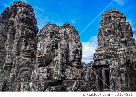 Bayon temple with smiling stone faces, Cambodia 33134551
