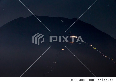 富士山(八月山中湖深夜) 富士山(八月山中湖深夜) 33136738