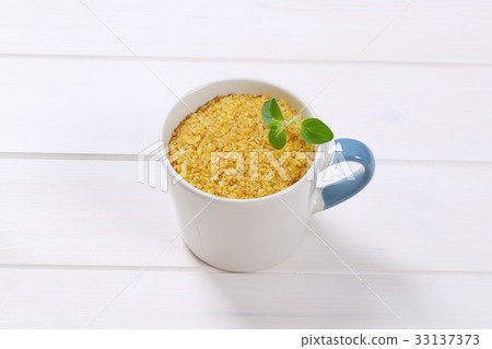 dry wheat bulgur dry wheat bulgur 33137373