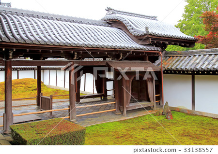 Kyoto Tofukuji Temple in early summer 33138557
