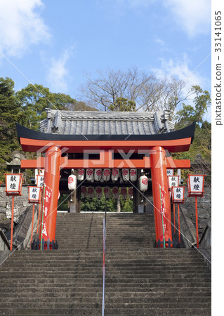 Yasaka Shrine in Nagasaki City 33141065