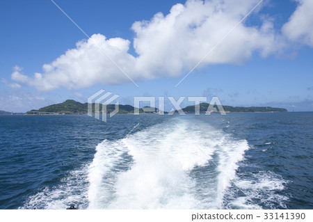 Iojima from a ship 33141390