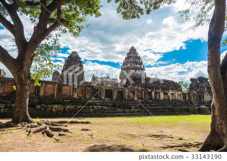 The inner sanctuary of Prasat Hin Phimai, ancient  33143190