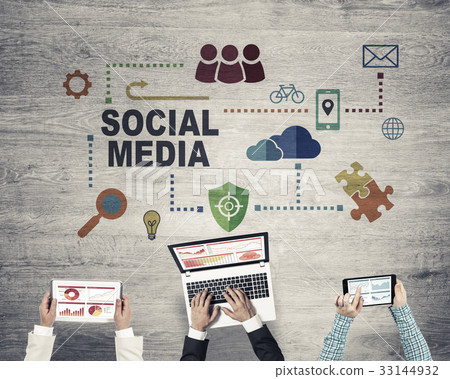 Top view of businesspeople sitting at table and using gadgets 33144932