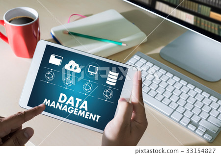 DATA MANAGEMENT File Database Cloud Network  33154827