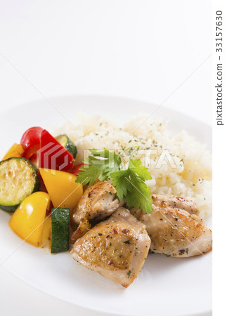 Basil chicken lunch plate 33157630