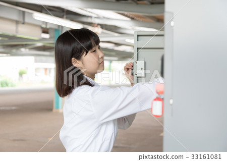 投幣式儲物櫃高中女生射擊合作“京王電鐵株式會社” 33161081