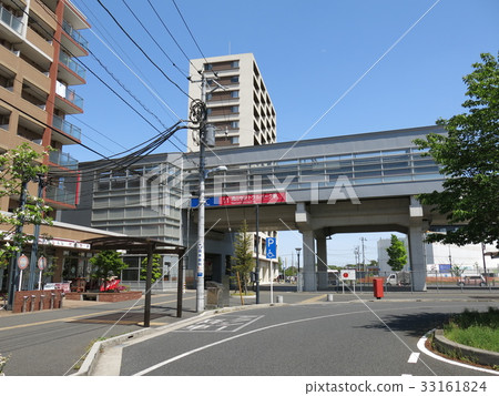 筑波特快(毛山市政廳一側)的Nagareyama中央公園站 筑波特快(毛山市政廳一側)的Nagareyama中央公園站 33161824