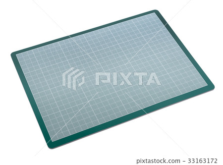 Green Cutting mat isolated on white background 33163172