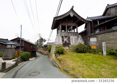 [National Historic Site-Sado Gold Ginzan Remains] Old Toki Shiroge Bell Tower and Kyomachi Dori (Kyomachi Street, Toki Bell, Toki Bell Tower) 33165256