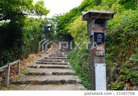 [Sado Tourist Attractions] Nishizaka (Kyomachi Street) 33165708