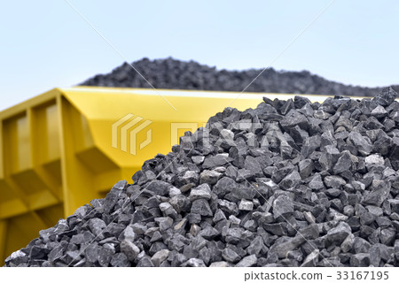 Raw materials crushed stones Raw materials crushed stones 33167195