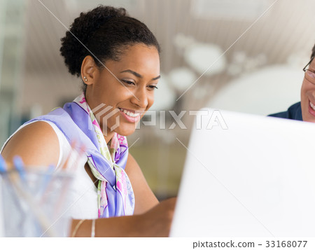 Expert is ready to help her with her work 33168077