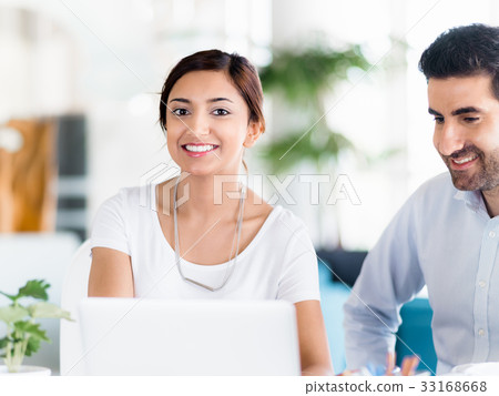 We make a great team together 33168668